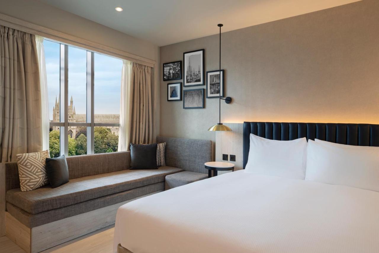 Hilton Garden Inn Peterborough City Centre Экстерьер фото